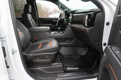 2022 GMC Sierra 1500 4WD Crew Cab 157" AT4