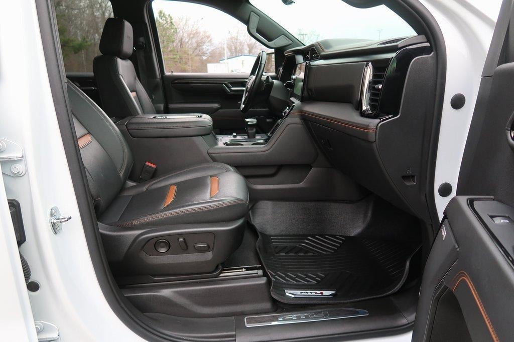 2022 GMC Sierra 1500 4WD Crew Cab 157" AT4