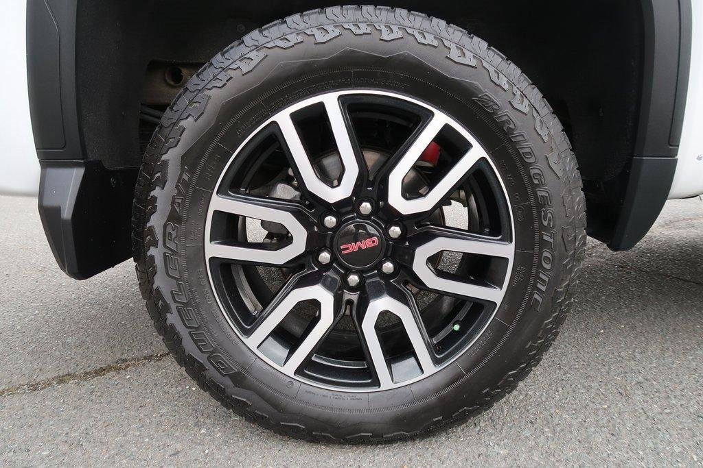 2022 GMC Sierra 1500 4WD Crew Cab 157" AT4