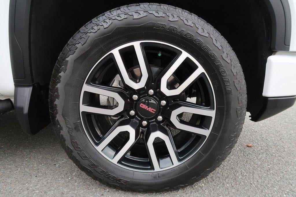 2022 GMC Sierra 1500 4WD Crew Cab 157" AT4