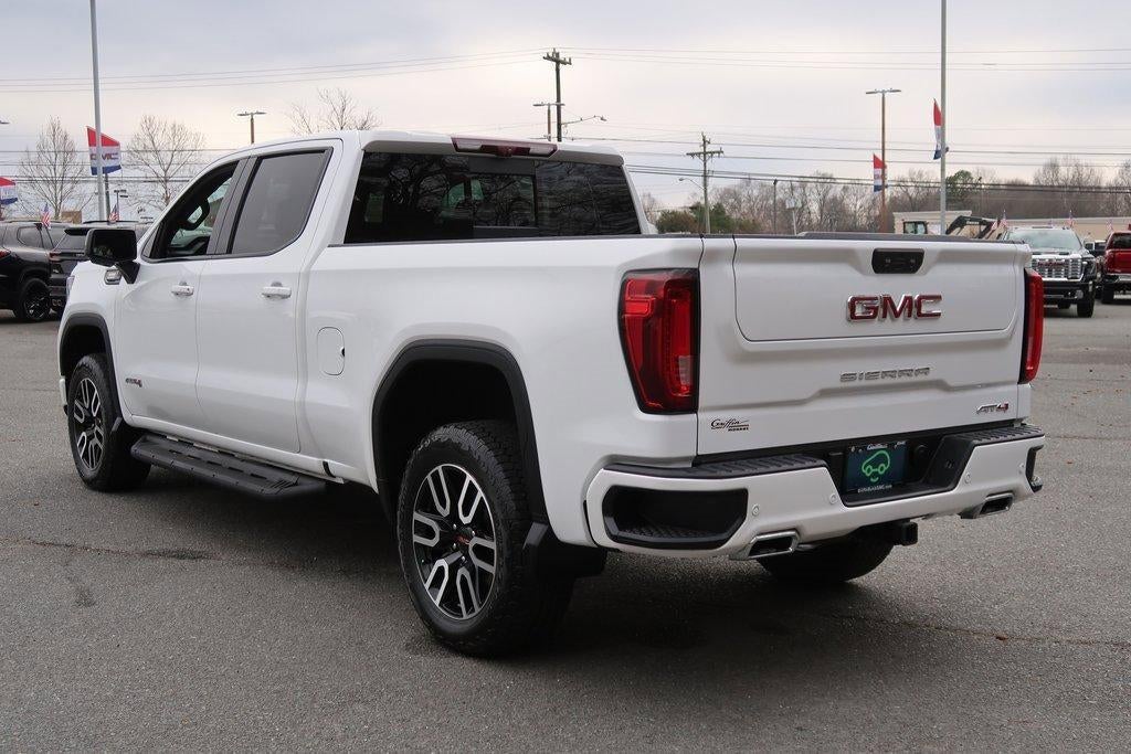 2022 GMC Sierra 1500 4WD Crew Cab 157" AT4