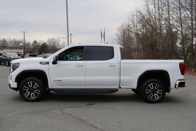 2022 GMC Sierra 1500 4WD Crew Cab 157" AT4