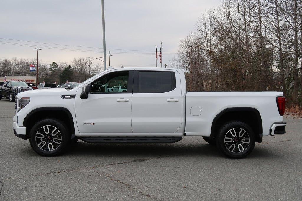 2022 GMC Sierra 1500 4WD Crew Cab 157" AT4