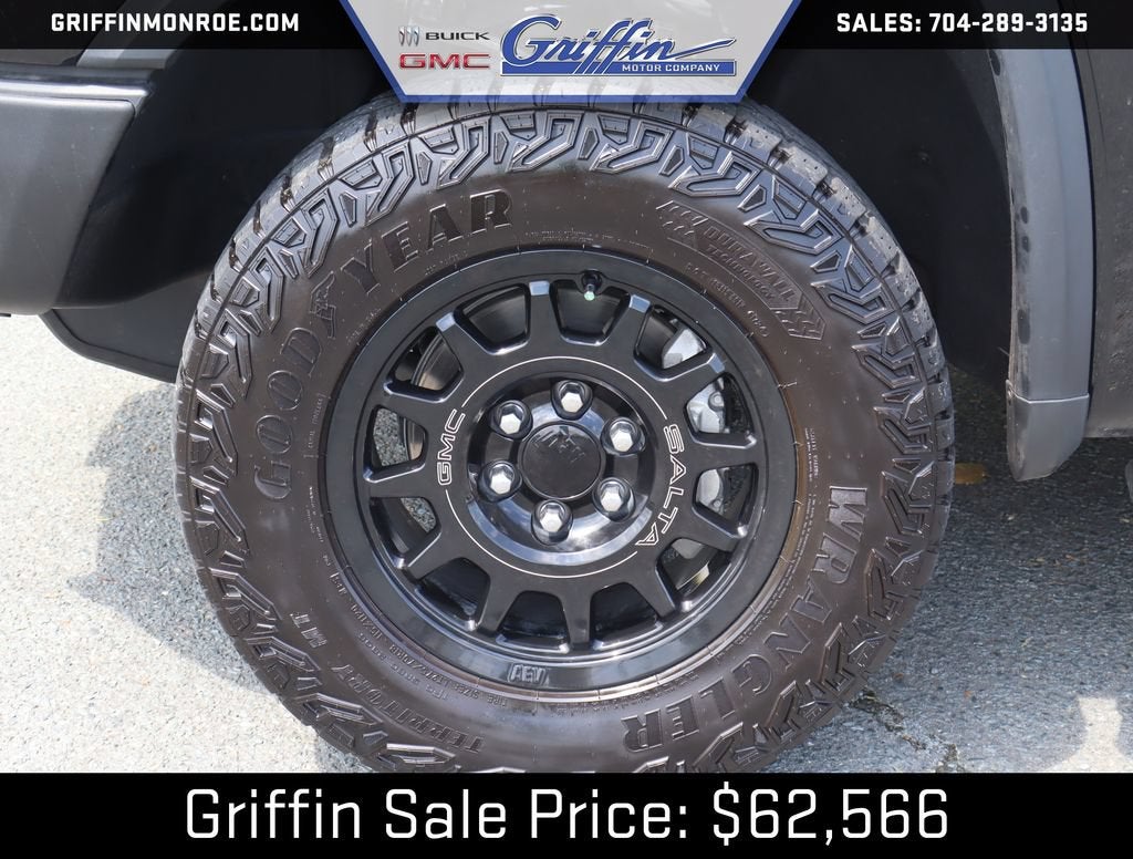 2025 GMC Sierra 1500 AT4X