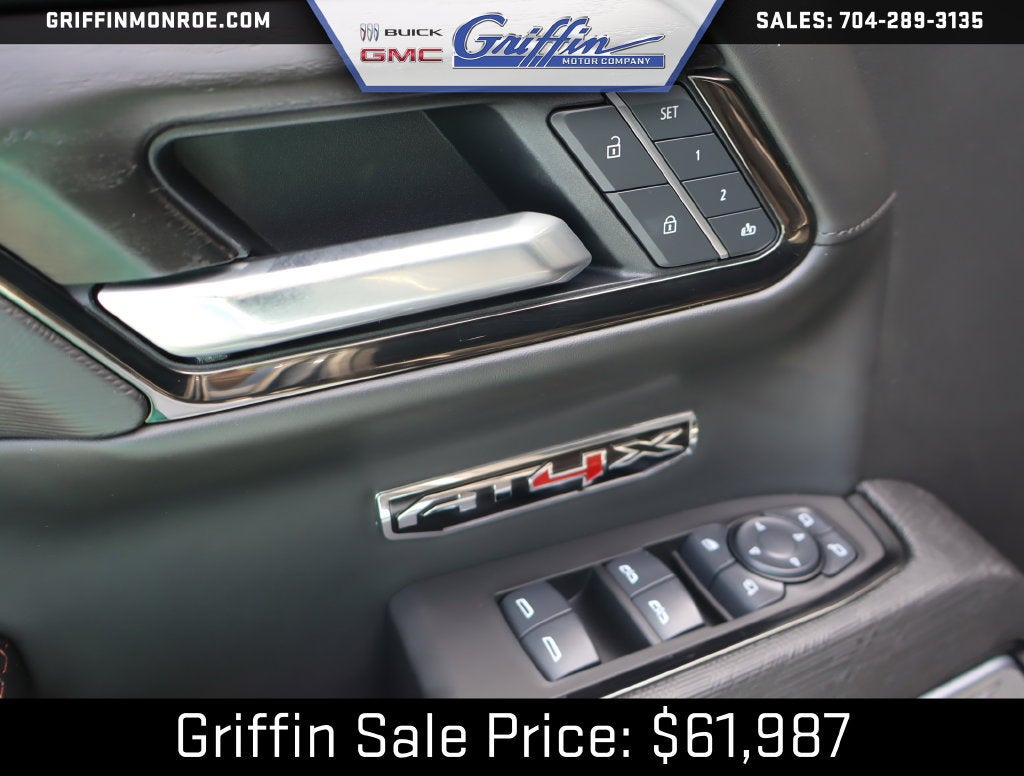 2025 GMC Sierra 1500 AT4X