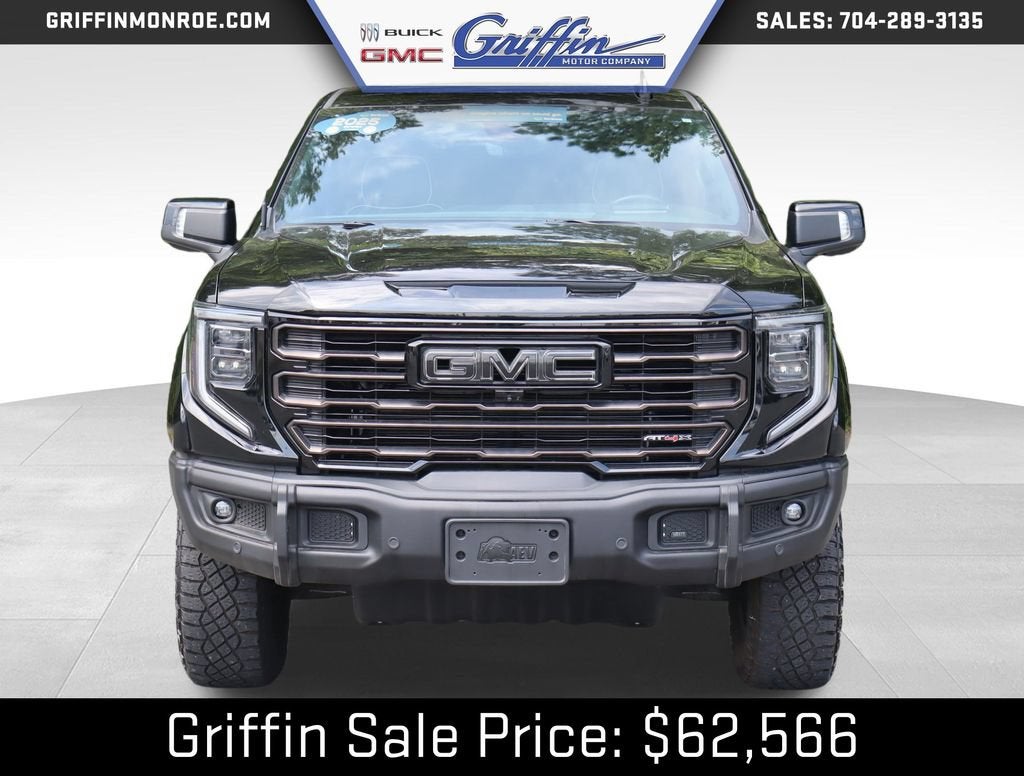 2025 GMC Sierra 1500 AT4X