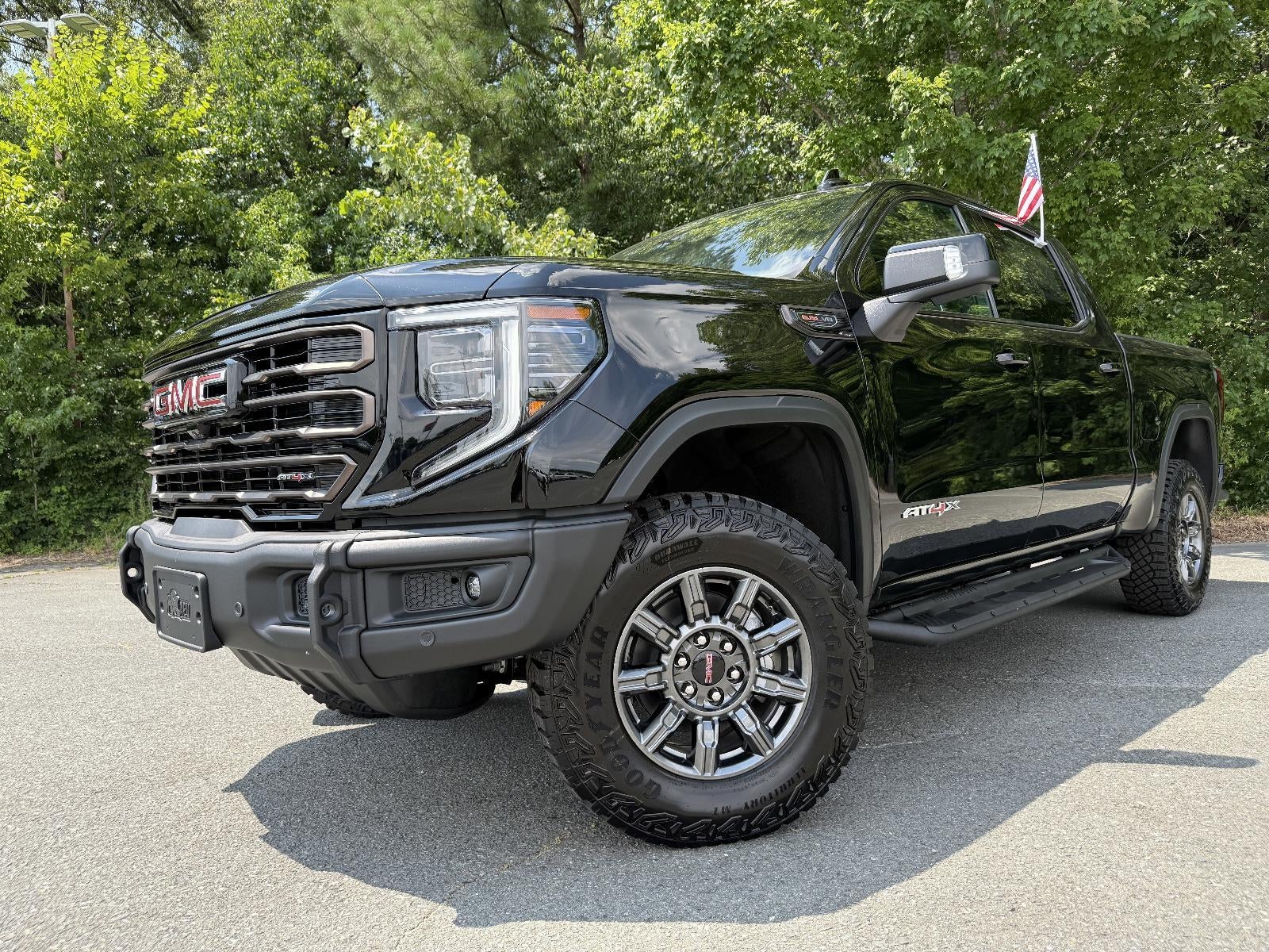 2025 GMC Sierra 1500 AT4X
