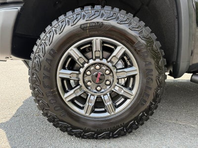 2025 GMC Sierra 1500 AT4X