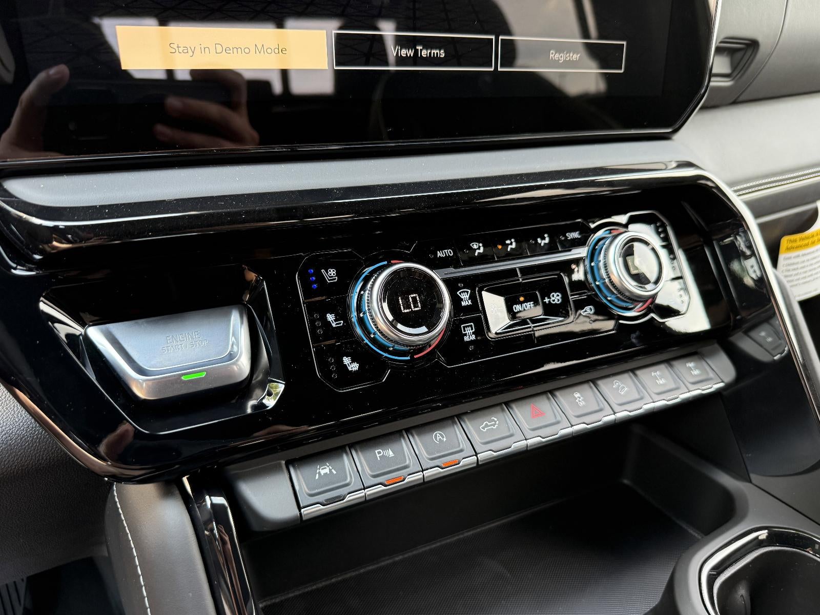 2025 GMC Sierra 1500 AT4X