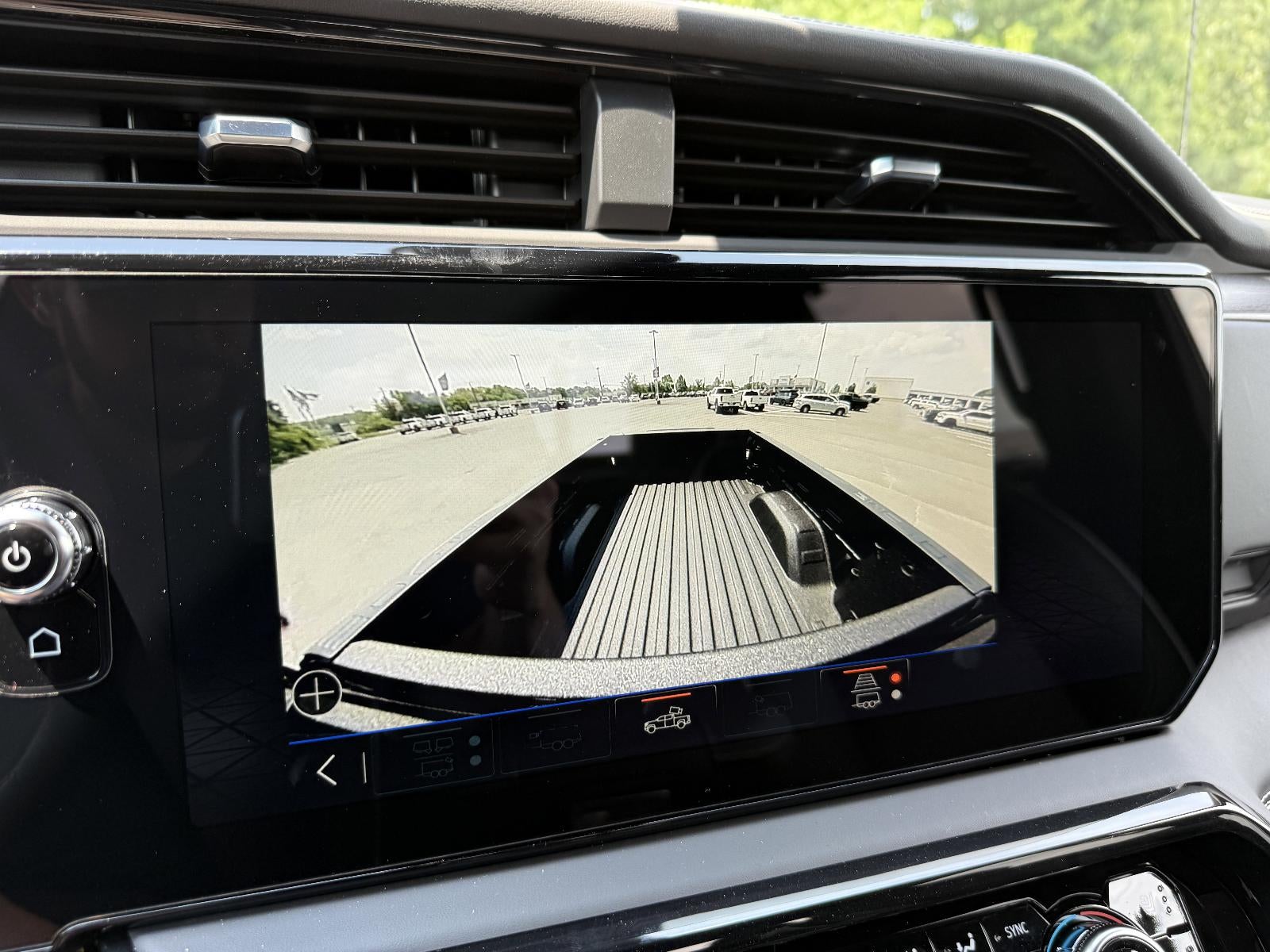 2025 GMC Sierra 1500 AT4X