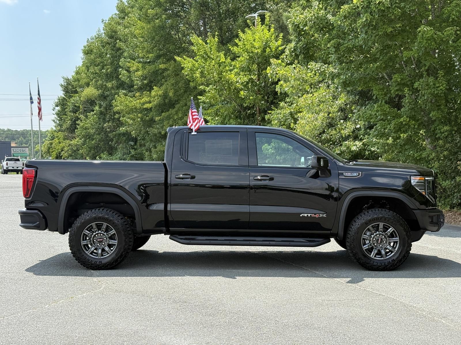 2025 GMC Sierra 1500 AT4X