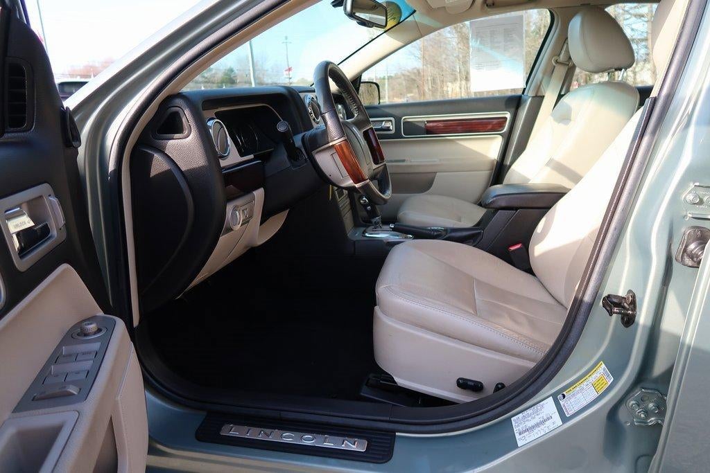 2009 Lincoln MKZ 4dr Sdn FWD