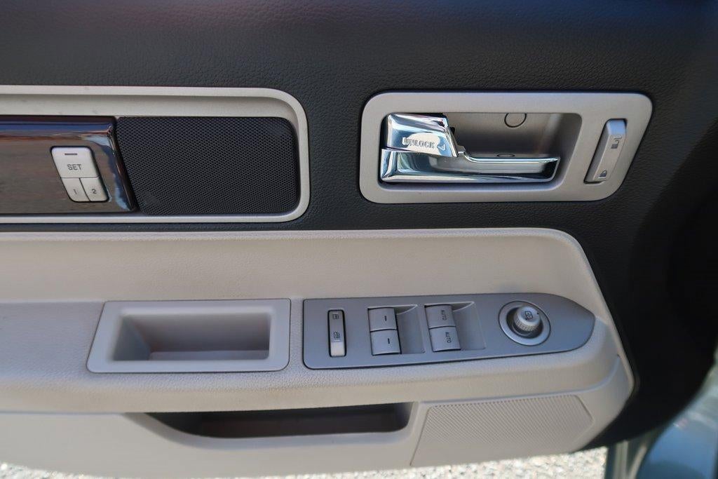 2009 Lincoln MKZ 4dr Sdn FWD