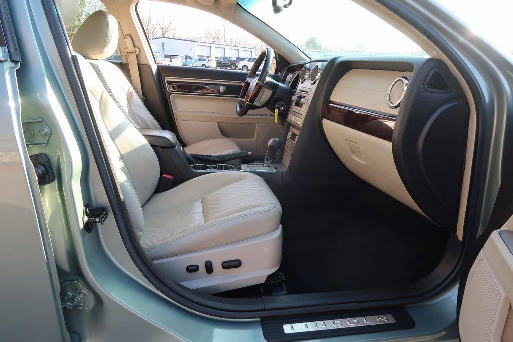 2009 Lincoln MKZ 4dr Sdn FWD