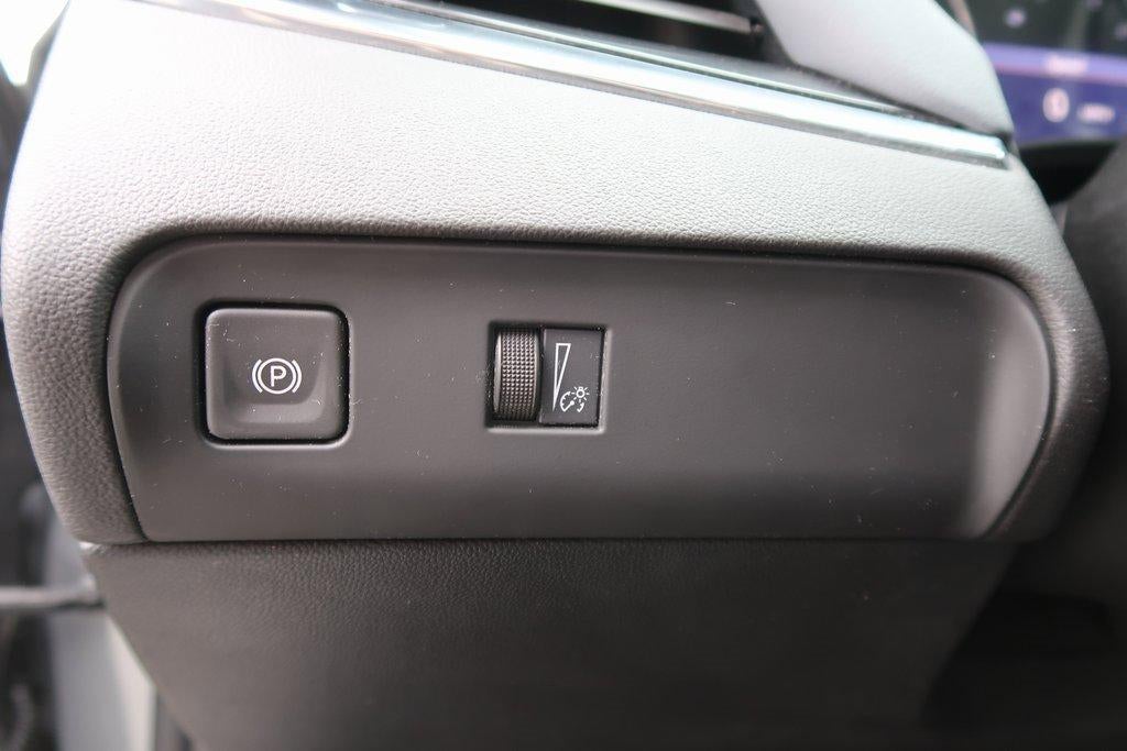 2023 Buick Enclave FWD 4dr Essence