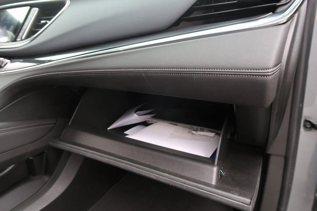 2023 Buick Enclave FWD 4dr Essence