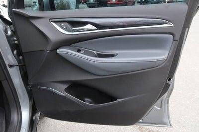 2023 Buick Enclave FWD 4dr Essence