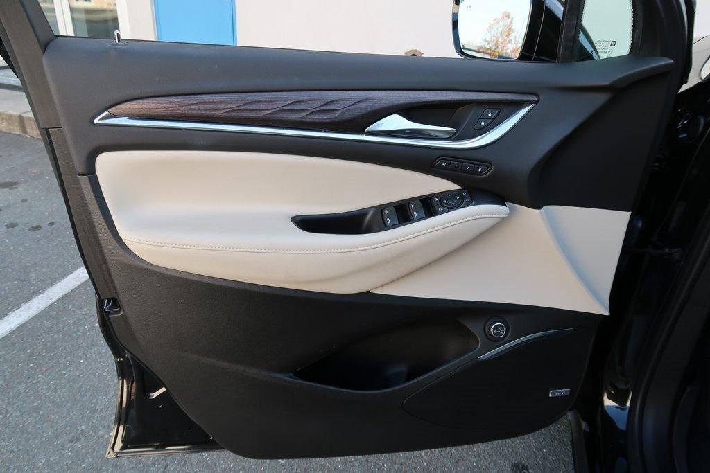 2022 Buick Enclave AWD 4dr Avenir