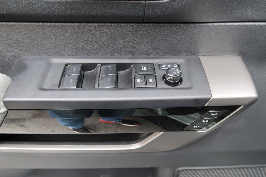 2025 Toyota Tundra Limited CrewMax 5.5' Bed