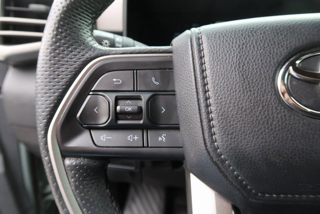 2025 Toyota Tundra Limited CrewMax 5.5' Bed