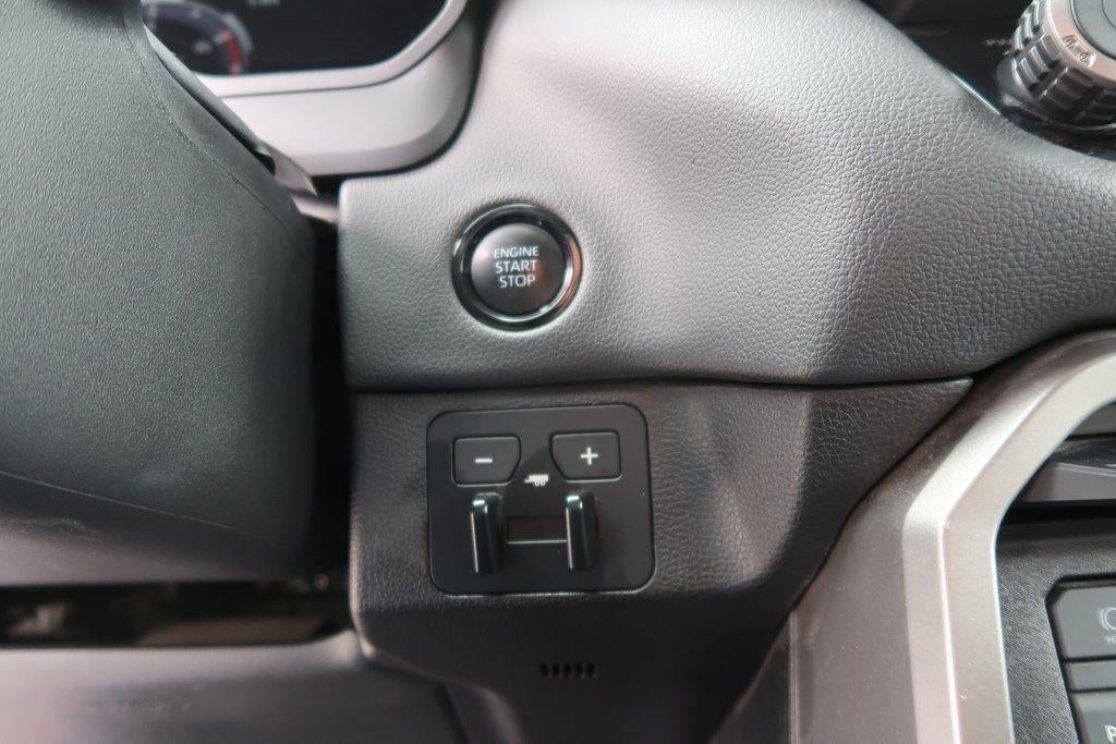 2025 Toyota Tundra Limited CrewMax 5.5' Bed