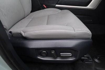 2025 Toyota Tundra Limited CrewMax 5.5' Bed