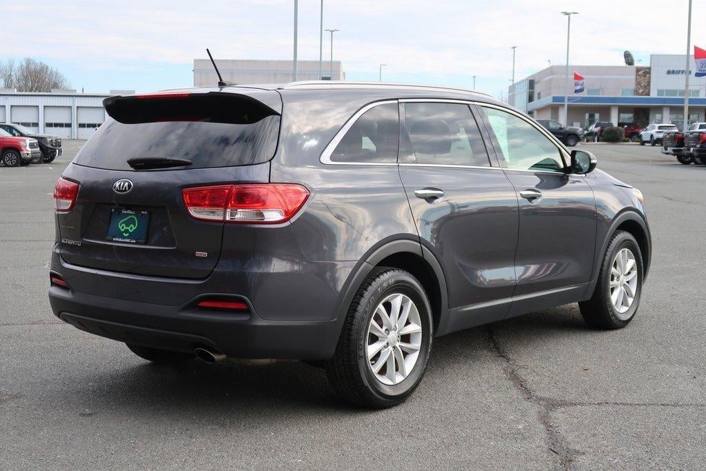 2017 Kia Sorento LX FWD