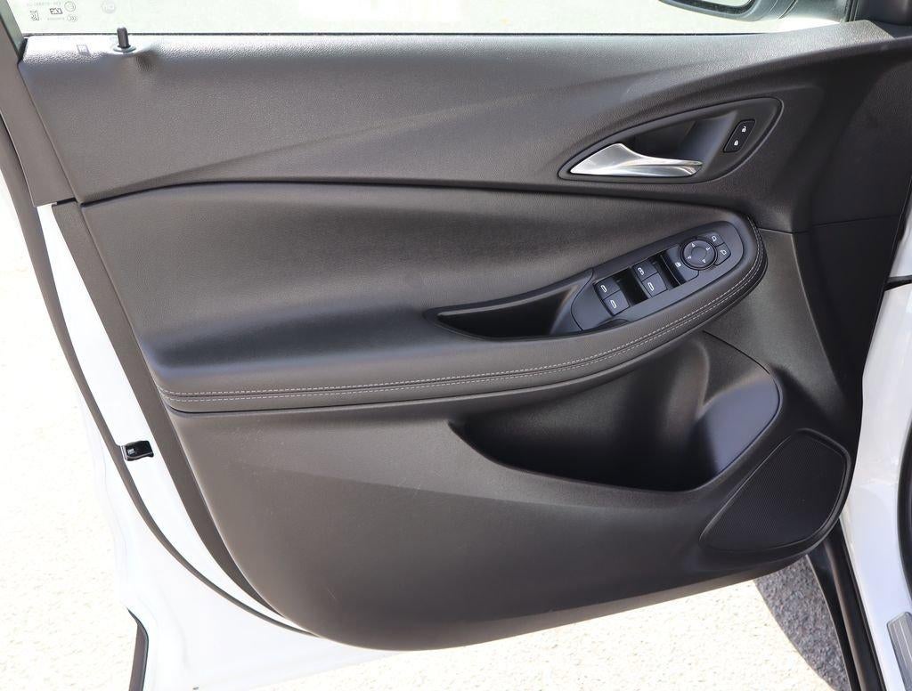 2023 Buick Encore GX AWD 4dr Select