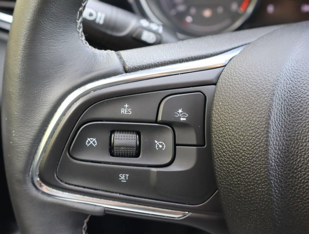 2023 Buick Encore GX AWD 4dr Select