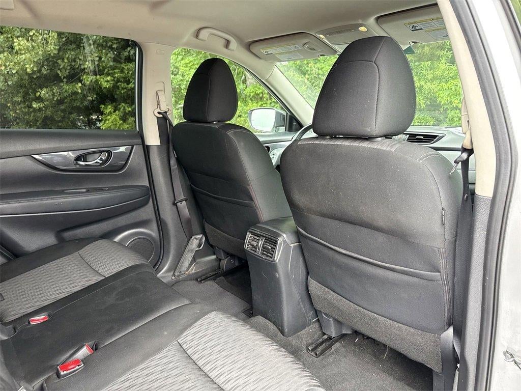 2018 Nissan Rogue FWD SV