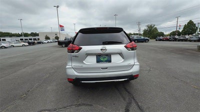 2018 Nissan Rogue FWD SV