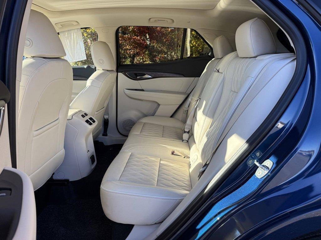2023 Buick Envision FWD 4dr Avenir